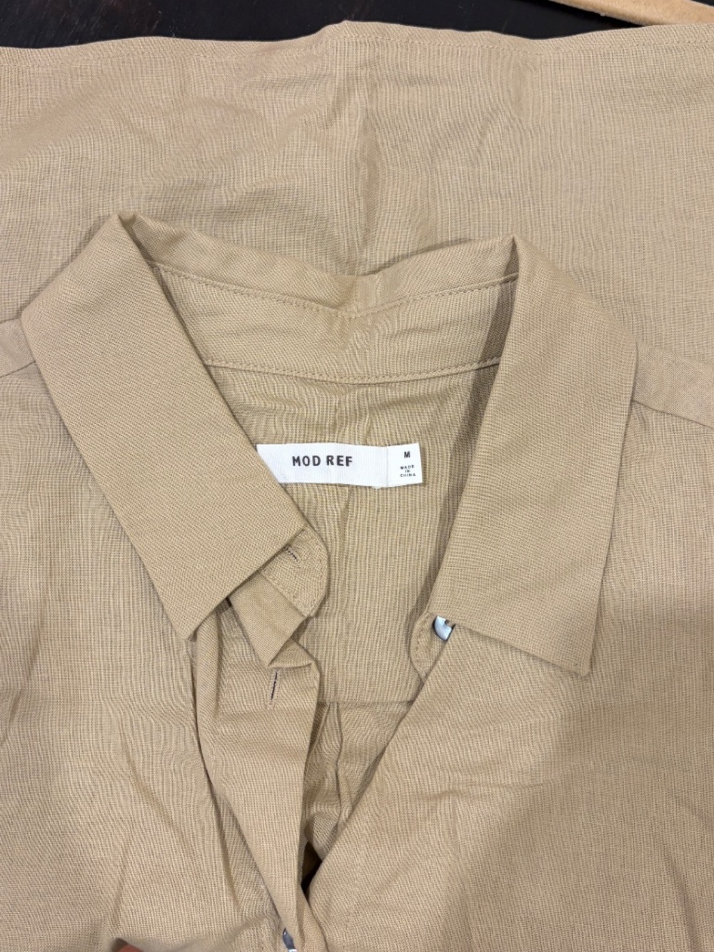 Mod Ref Beige Linen Sleeveless Button Down NWOT - Picture 2 of 3